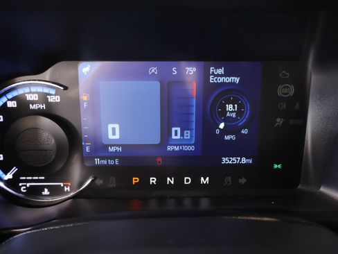 Used 2023 Ford Bronco Outer Banks w/ Sasquatch Package AWD/4WD image 4