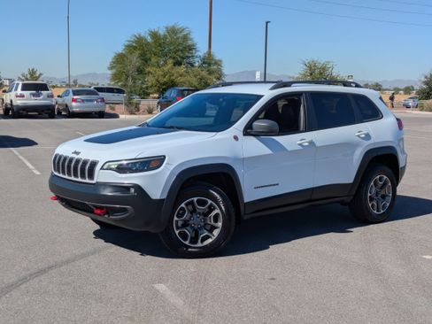 Used 2021 Jeep Cherokee Trailhawk w/ Trailer Tow Group image 31