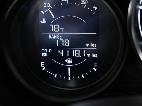 Used 2017 FIAT 124 Spider Classica RWD image 17