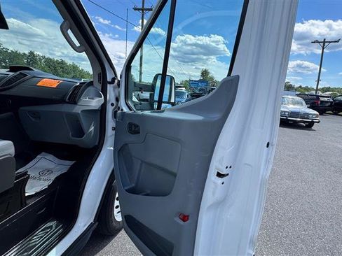 Used 2018 Ford Transit 350 156 DRW RWD image 39