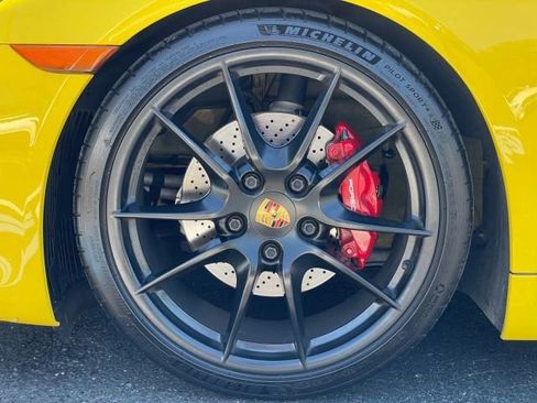 Used 2015 Porsche Boxster GTS RWD image 19