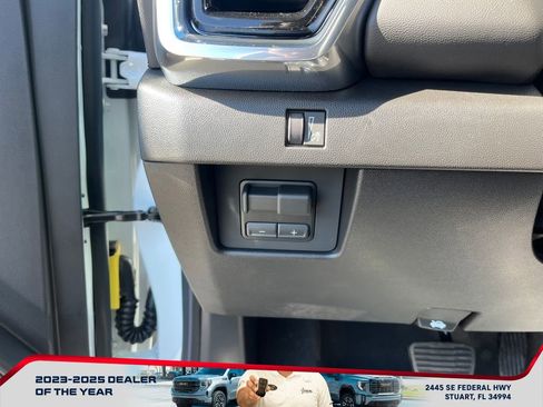 New 2026 GMC Canyon Elevation image 24