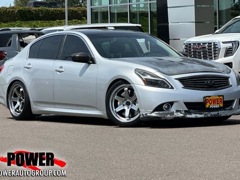 Used 2012 INFINITI G37 Journey w/ Premium Pkg RWD image 1