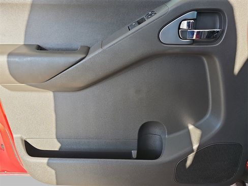 Used 2012 Nissan Frontier SV w/ Sport Appearance Pkg image 22