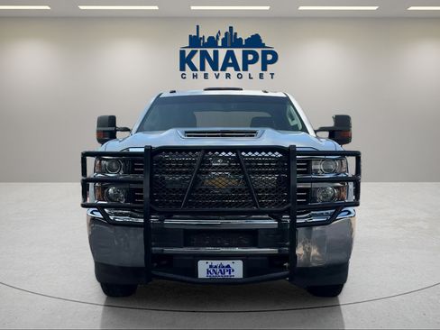 Used 2017 Chevrolet Silverado 3500 W/T w/ WT Convenience Package RWD image 3