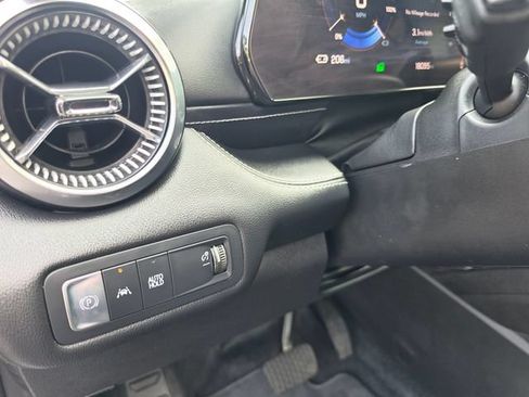 Used 2024 Chevrolet Blazer EV LT AWD/4WD image 21