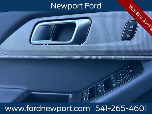 New 2026 Ford Explorer Active image 11