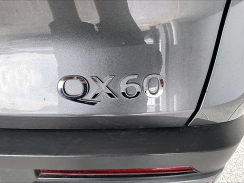 Used 2025 INFINITI QX60 Pure AWD/4WD image 39