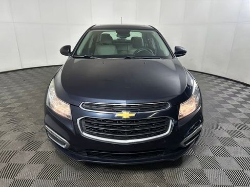 Used 2016 Chevrolet Cruze LT w/ Sun And Sound Package image 8