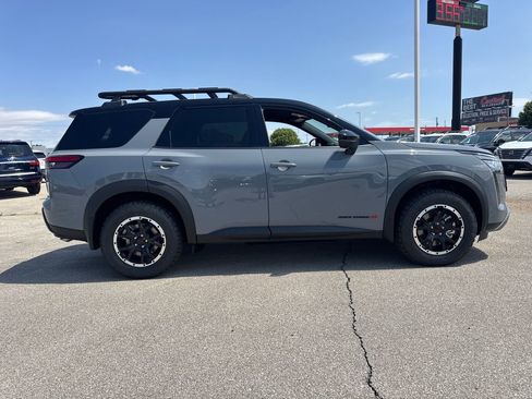 New 2026 Nissan Pathfinder Rock Creek AWD/4WD image 7