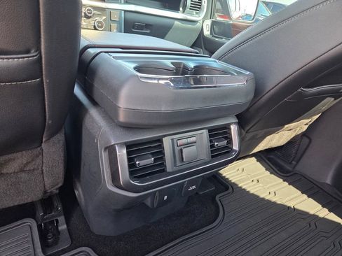 Used 2023 Ford F150 Lariat w/ Equipment Group 502A High AWD/4WD image 8