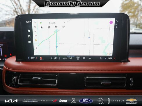 Certified 2025 Lincoln Aviator Reserve w/ Equipment Group 201A image 17