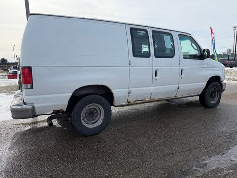 Used 2014 Ford E-250 and Econoline 250 E-250 CARGO VAN image 6