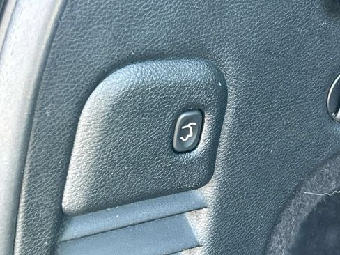 Used 2017 Jeep Grand Cherokee Limited AWD/4WD image 14