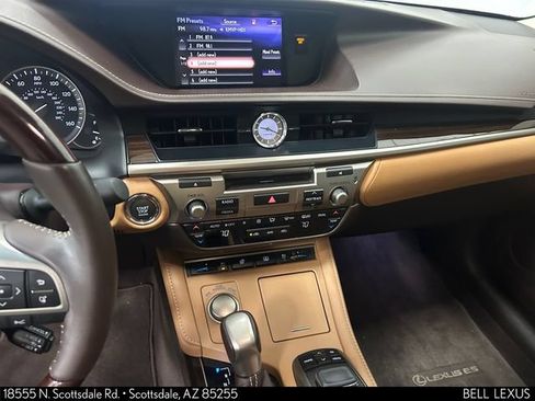 Used 2017 Lexus ES 350 w/ Luxury Package FWD image 23