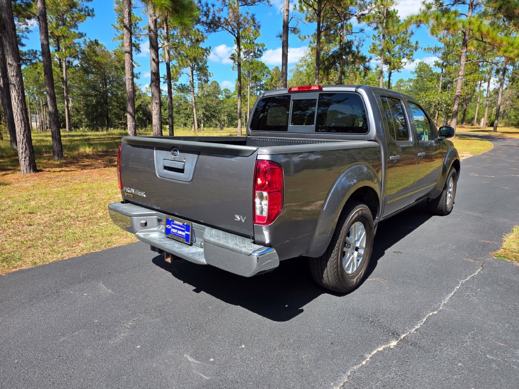 Used 2019 Nissan Frontier SV RWD image 5
