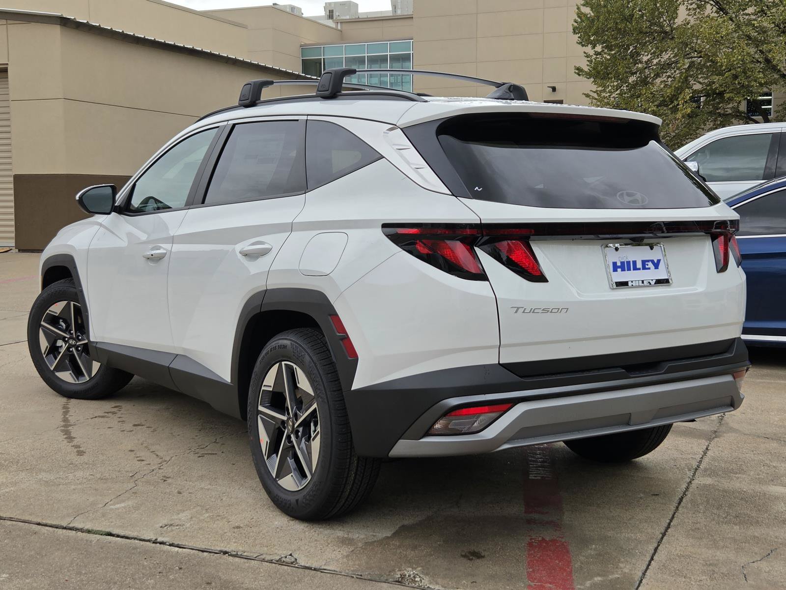 New 2026 Hyundai Tucson SEL FWD image 3