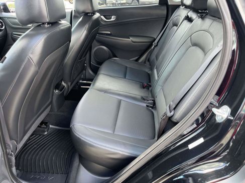 Certified 2023 Hyundai Kona Limited w/ Cargo Package FWD image 7