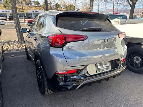 Used 2025 Buick Encore GX Sport Touring image 12