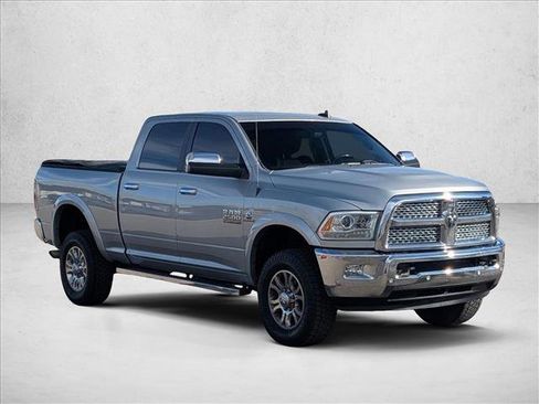 Used 2018 RAM 2500 Laramie image 3