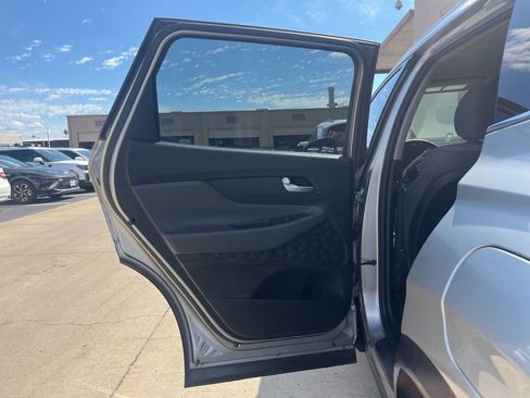 Used 2023 Hyundai Santa Fe SEL w/ Cargo Package image 14
