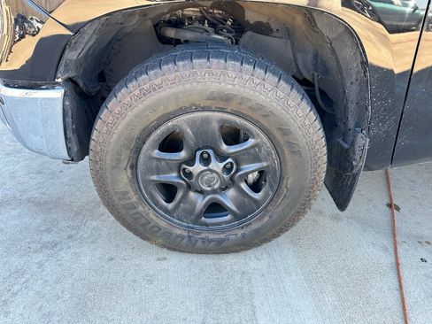 Used 2021 Toyota Tundra SR5 image 30