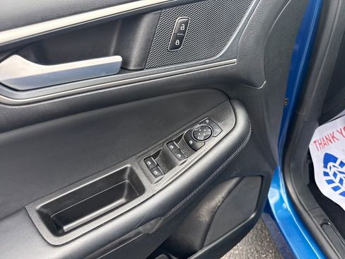 Used 2024 Ford Edge SEL w/ Convenience Package image 16