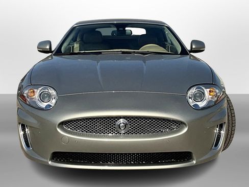 Used 2010 Jaguar XK Convertible image 3