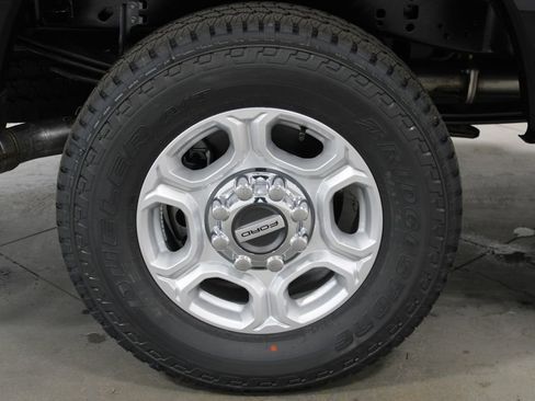 New 2026 Ford F250 XLT image 15