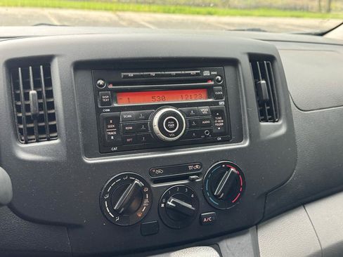 Used 2013 Nissan NV200 S w/ Cruise Control Pkg FWD image 37