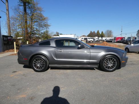 Used 2014 Ford Mustang Premium w/ Equipment Group 203A image 4
