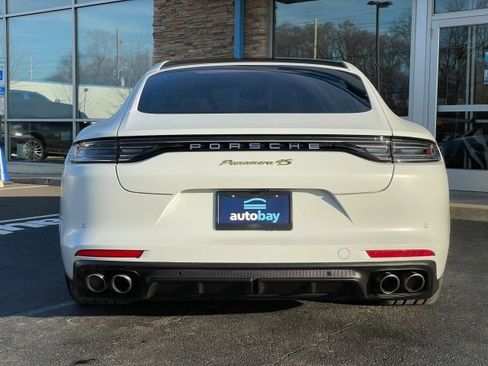 Used 2022 Porsche Panamera 4S AWD/4WD image 42