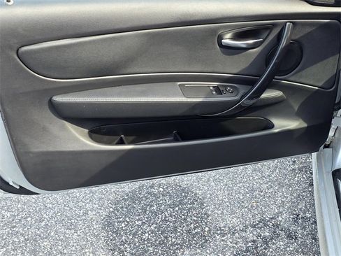 Used 2012 BMW 128i Coupe image 23