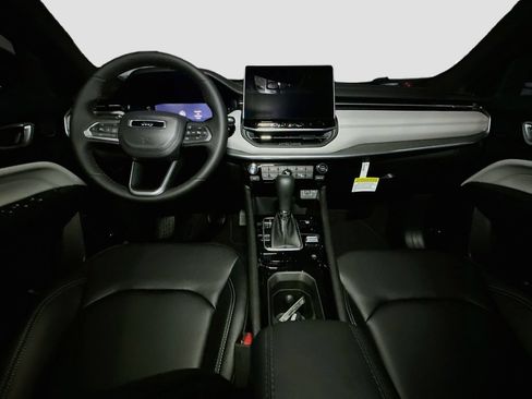New 2026 Jeep Compass Limited w/ Sun, Sound & Navigation Group AWD/4WD image 7