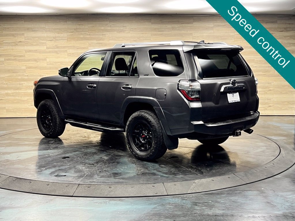 Used 2018 Toyota 4Runner SR5 Premium AWD/4WD image 14