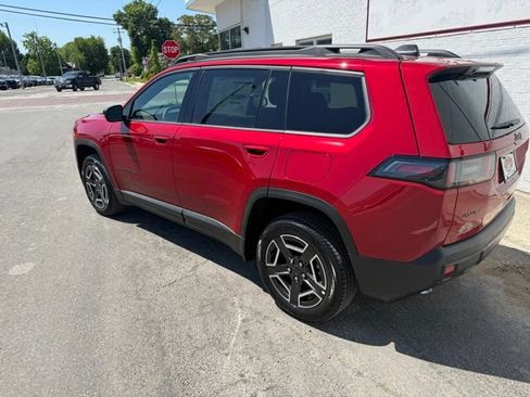 New 2026 Jeep Cherokee Limited AWD/4WD image 4