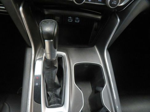 Used 2021 Honda Accord Sport image 41