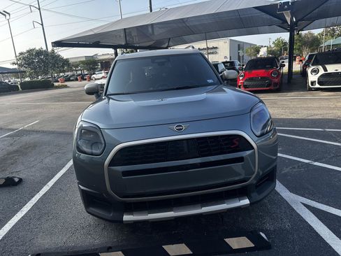 Certified 2025 MINI Cooper Countryman S w/ Comfort Package Max AWD/4WD image 3
