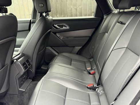 Used 2025 Land Rover Range Rover Velar Dynamic SE image 33