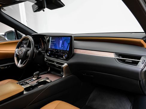 Used 2023 Lexus RX 350 Premium Plus w/ Accessory Package (Z1) image 17