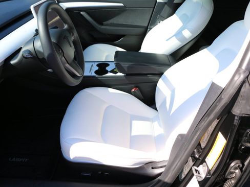 Used 2021 Tesla Model 3 Performance AWD/4WD image 16
