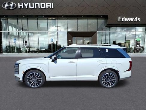 Certified 2026 Hyundai Palisade Calligraphy AWD/4WD image 3
