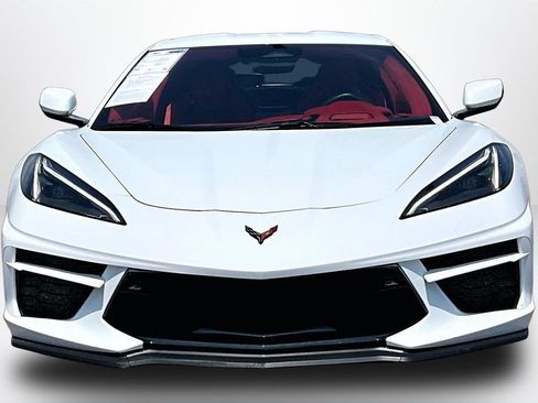 Used 2024 Chevrolet Corvette Stingray Premium Cpe w/ Battery Protection Package RWD image 2