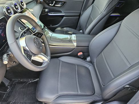 Certified 2026 Mercedes-Benz GLC 300 4MATIC image 5