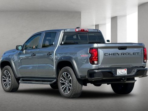Used 2024 Chevrolet Colorado Trail Boss w/ LPO, Dark Essentials Package image 6