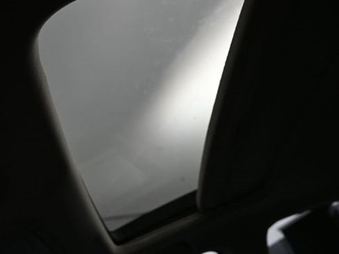 Used 2023 Honda Accord EX-L image 18