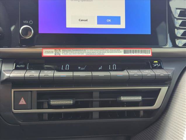 Used 2026 Toyota Camry SE w/ Convenience Package FWD image 18