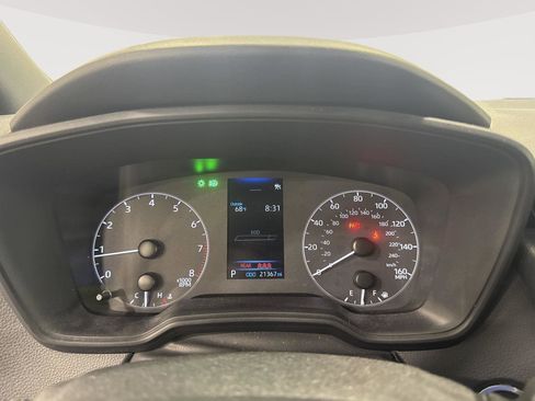 Used 2024 Toyota Corolla SE FWD image 2
