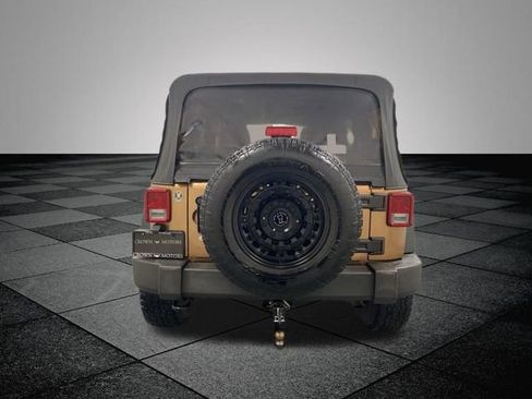 Used 2015 Jeep Wrangler Unlimited Sport AWD/4WD image 6