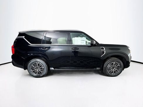 New 2025 Nissan Armada SL w/ Captain's Chari Seat Package image 4